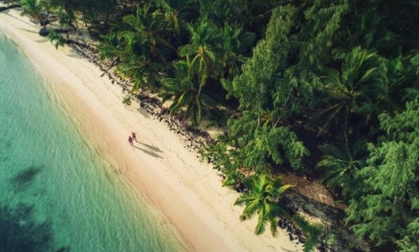 VERANO 2027 - PUNTA CANA Y BAYAHIBE  9 DIAS